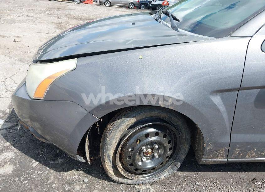 Photo 6 of 2009 Ford Focus SE (VIN 1FAHP35N39W176755)