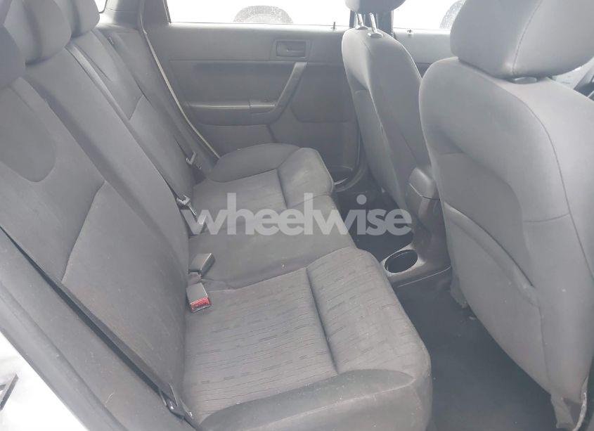 Photo 8 of 2009 Ford Focus SE (VIN 1FAHP35N39W188386)