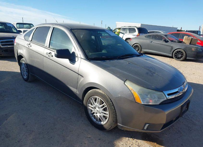 2009 Ford Focus SE (VIN 1FAHP35N39W196312) main photo