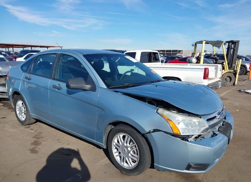 2009 Ford Focus SE (VIN 1FAHP35N39W219670) main photo