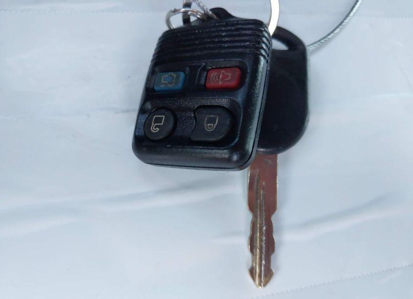 Photo 11 of 2009 Ford Focus SE (VIN 1FAHP35N39W219670)