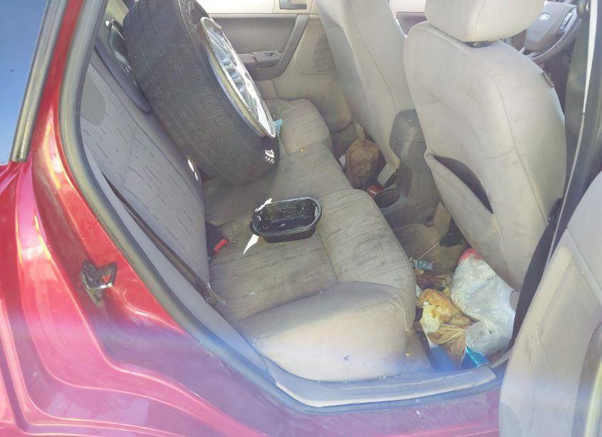 Photo 8 of 2009 Ford Focus SE (VIN 1FAHP35N39W225016)