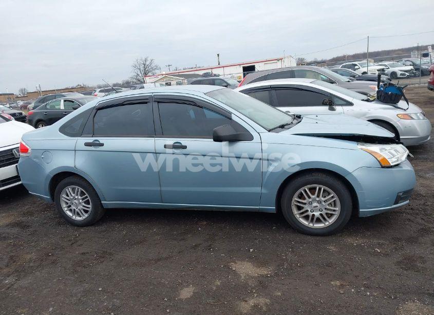 Photo 14 of 2009 Ford Focus SE (VIN 1FAHP35N39W234248)