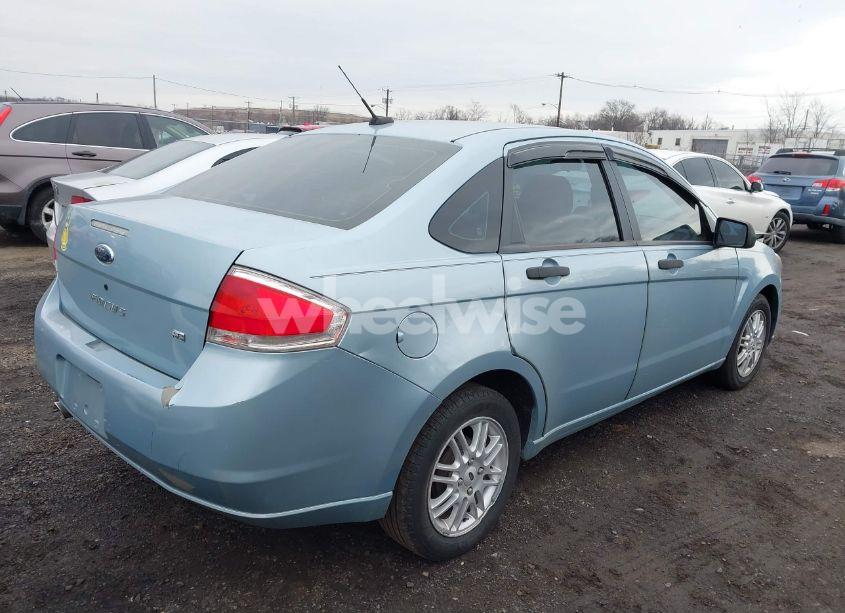 Photo 4 of 2009 Ford Focus SE (VIN 1FAHP35N39W234248)