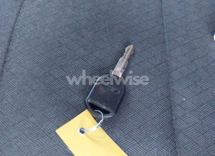 Photo 11 of 2009 Ford Focus SE (VIN 1FAHP35N39W246268)