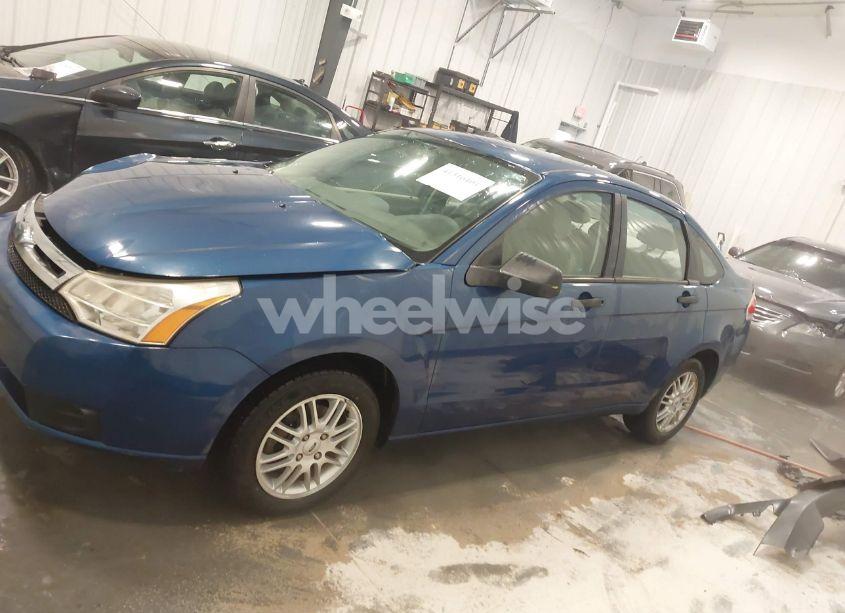 Photo 14 of 2009 Ford Focus SE (VIN 1FAHP35N39W246268)