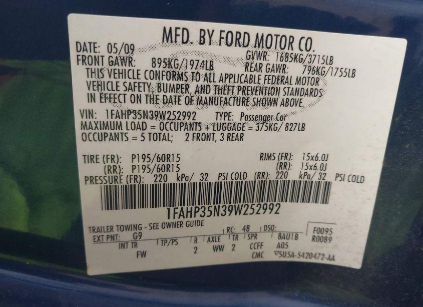 Photo 9 of 2009 Ford Focus SE (VIN 1FAHP35N39W252992)