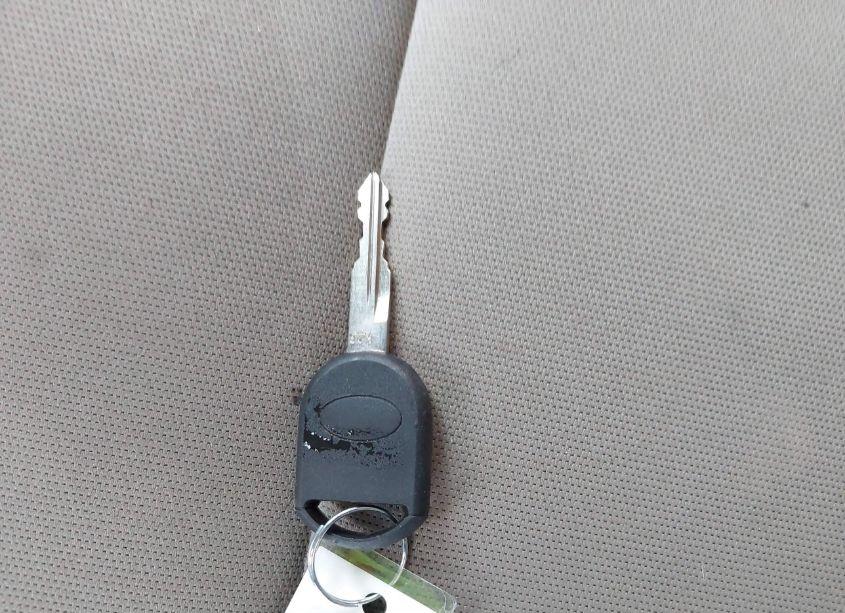 Photo 11 of 2008 Ford Focus SE/SES (VIN 1FAHP35N48W108186)