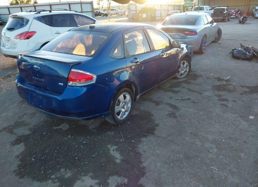 Photo 4 of 2008 Ford Focus SE/SES (VIN 1FAHP35N48W108186)