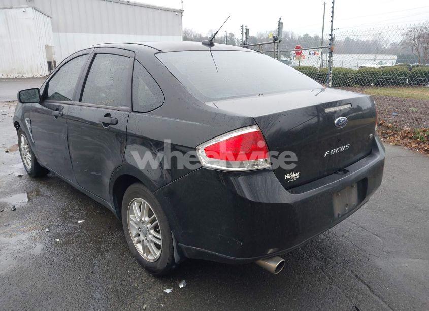 Photo 3 of 2008 Ford Focus SE/SES (VIN 1FAHP35N48W124503)