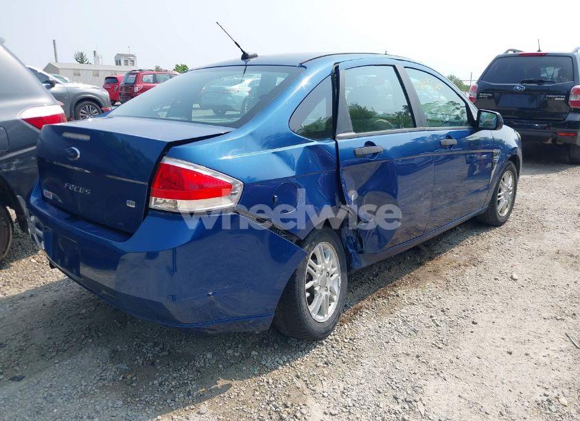 Photo 4 of 2008 Ford Focus SE/SES (VIN 1FAHP35N48W230014)