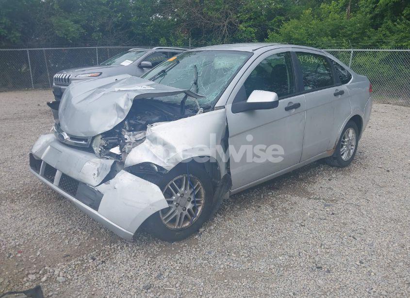 Photo 2 of 2008 Ford Focus SE/SES (VIN 1FAHP35N48W254992)