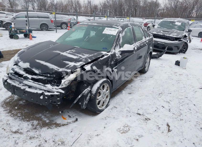 Photo 2 of 2008 Ford Focus SE/SES (VIN 1FAHP35N48W288902)