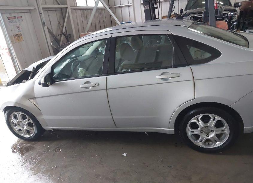 Photo 14 of 2008 Ford Focus SES (VIN 1FAHP35N48W296496)