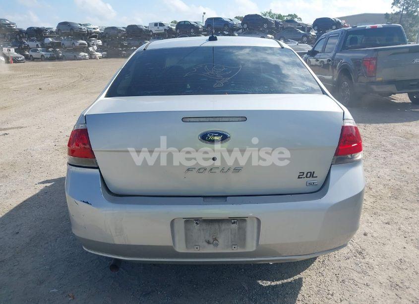 Photo 17 of 2009 Ford Focus SE (VIN 1FAHP35N49W131923)