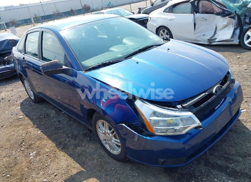 2009 Ford Focus SE (VIN 1FAHP35N49W222397) main photo
