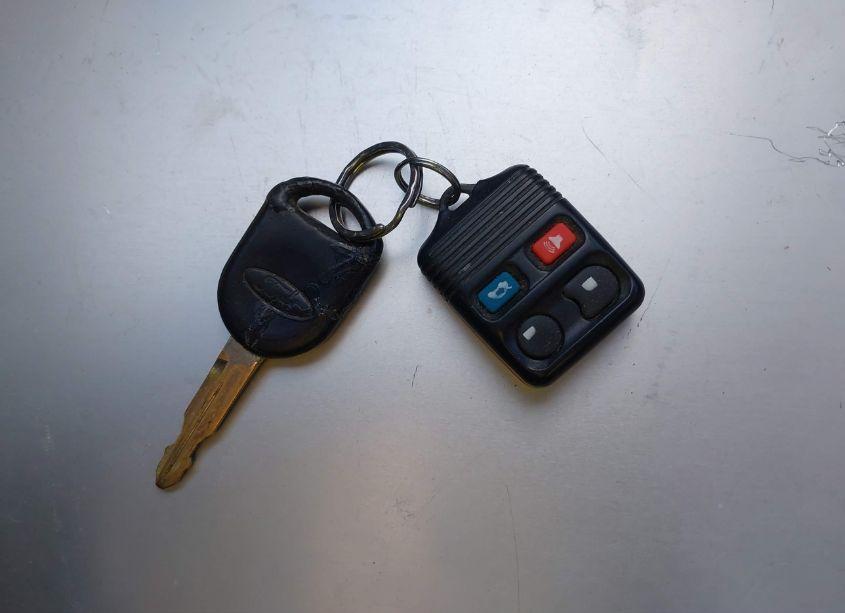 Photo 11 of 2009 Ford Focus SE (VIN 1FAHP35N49W254718)