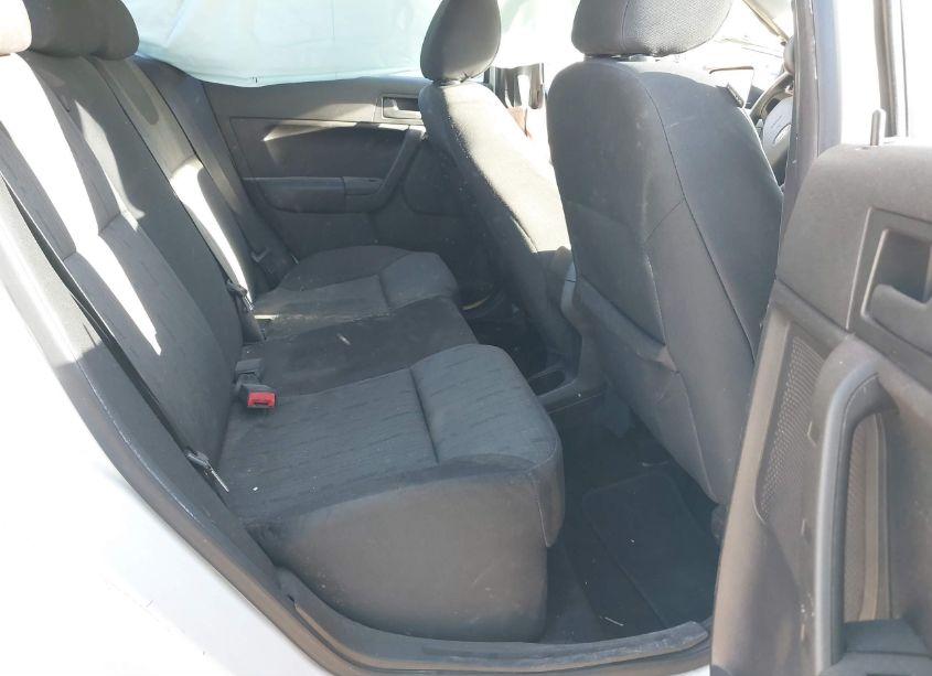 Photo 8 of 2009 Ford Focus SE (VIN 1FAHP35N49W254718)