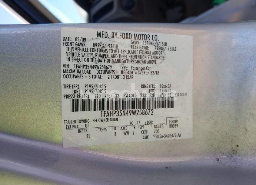 Photo 9 of 2009 Ford Focus SE (VIN 1FAHP35N49W258672)