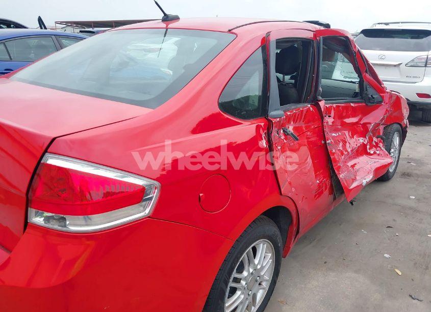 Photo 18 of 2008 Ford Focus SE/SES (VIN 1FAHP35N58W122873)