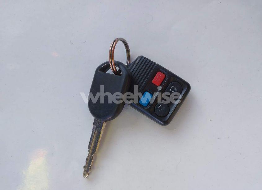 Photo 11 of 2008 Ford Focus SE/SES (VIN 1FAHP35N58W142766)