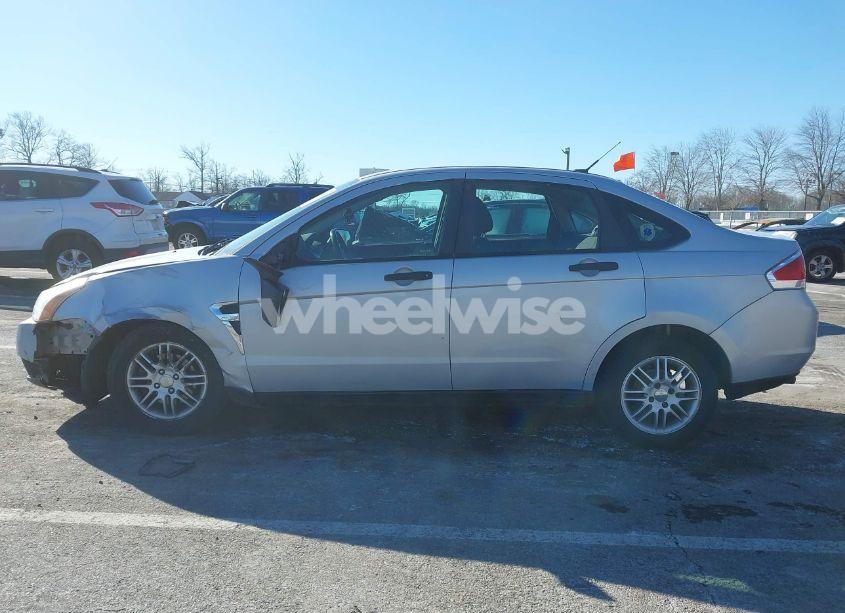 Photo 14 of 2008 Ford Focus SE/SES (VIN 1FAHP35N58W142766)