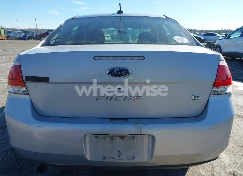 Photo 16 of 2008 Ford Focus SE/SES (VIN 1FAHP35N58W142766)