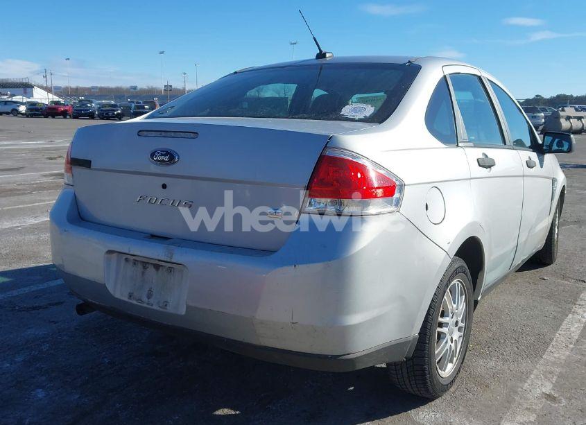 Photo 4 of 2008 Ford Focus SE/SES (VIN 1FAHP35N58W142766)