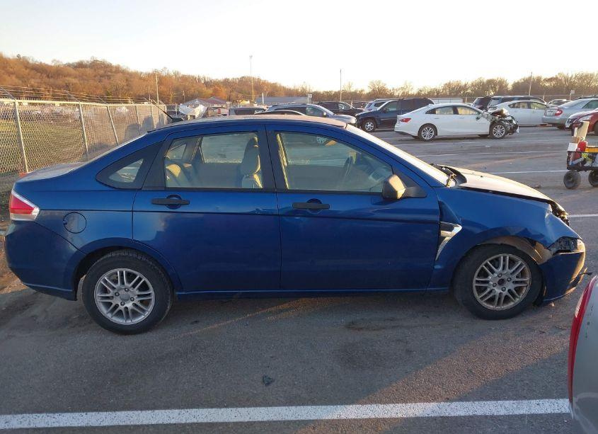 Photo 13 of 2008 Ford Focus SE/SES (VIN 1FAHP35N58W184127)