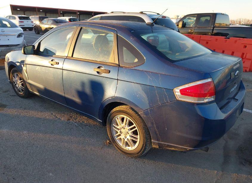 Photo 3 of 2008 Ford Focus SE/SES (VIN 1FAHP35N58W184127)