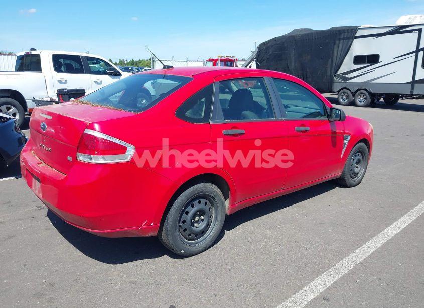 Photo 4 of 2008 Ford Focus SE/SES (VIN 1FAHP35N58W184273)