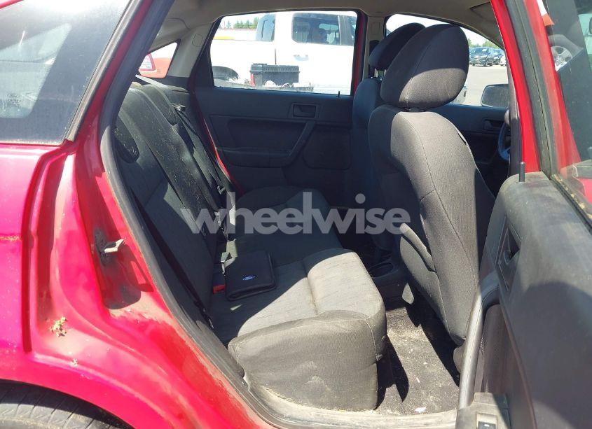 Photo 8 of 2008 Ford Focus SE/SES (VIN 1FAHP35N58W184273)