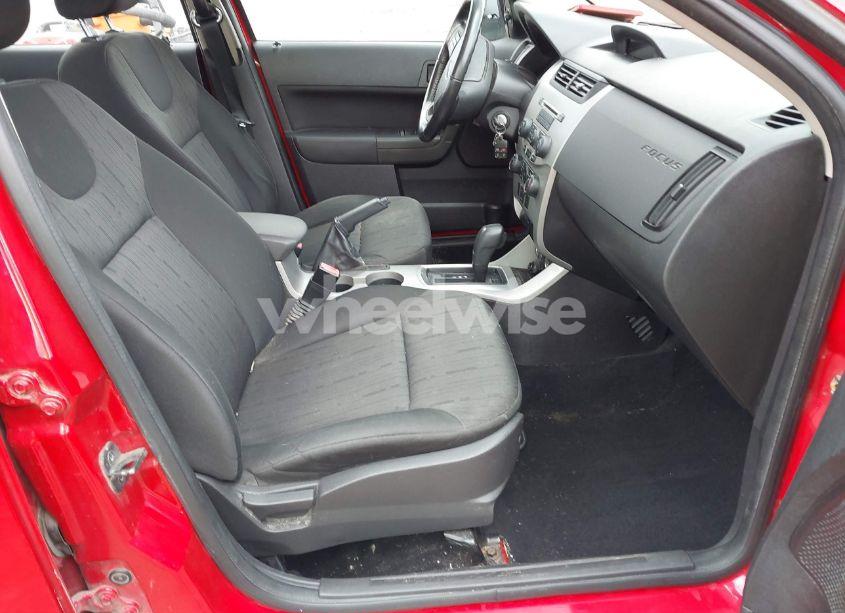 Photo 5 of 2008 Ford Focus SE/SES (VIN 1FAHP35N58W237554)