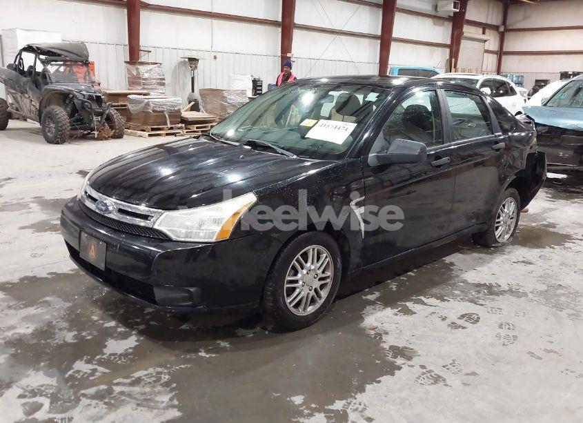 Photo 2 of 2008 Ford Focus SE/SES (VIN 1FAHP35N58W254659)