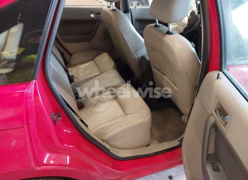 Photo 8 of 2008 Ford Focus SE/SES (VIN 1FAHP35N58W263717)