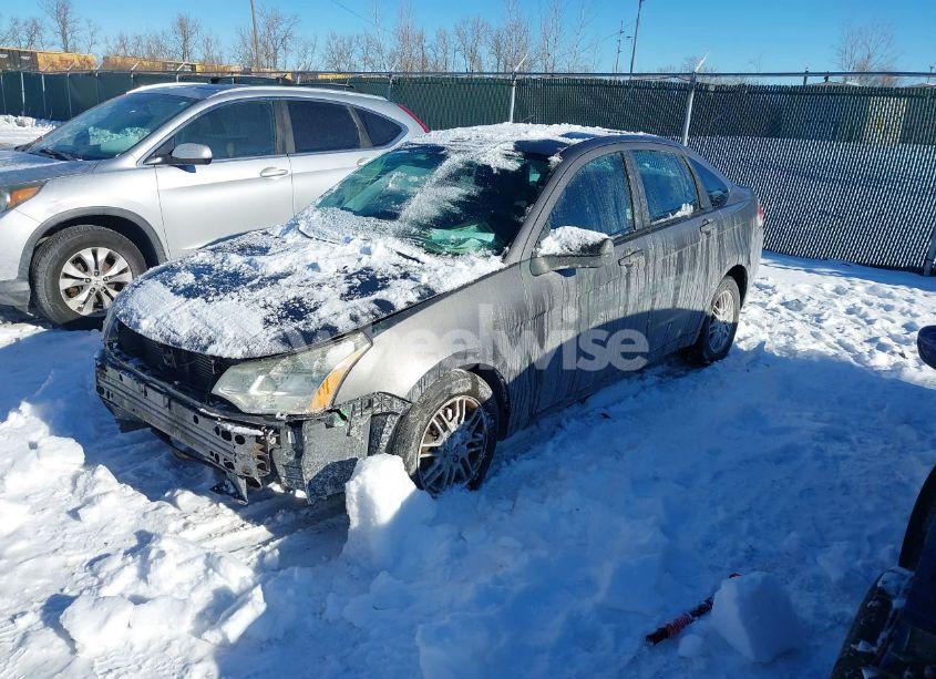 Photo 2 of 2009 Ford Focus SE (VIN 1FAHP35N59W160802)