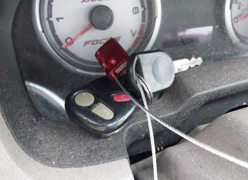 Photo 11 of 2009 Ford Focus SE (VIN 1FAHP35N59W162887)