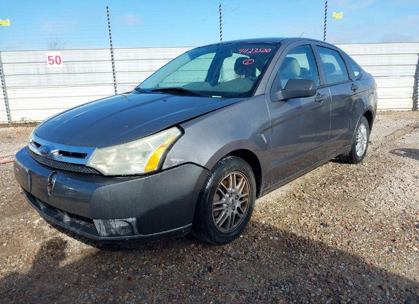 Photo 2 of 2009 Ford Focus SE (VIN 1FAHP35N59W162887)