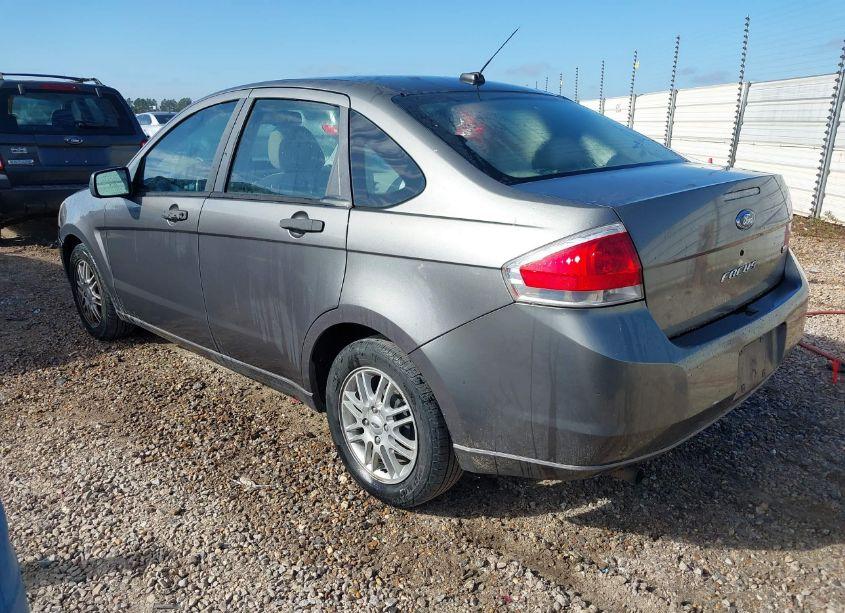 Photo 3 of 2009 Ford Focus SE (VIN 1FAHP35N59W162887)