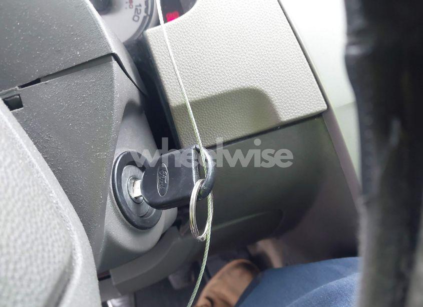 Photo 11 of 2009 Ford Focus SE (VIN 1FAHP35N59W180533)