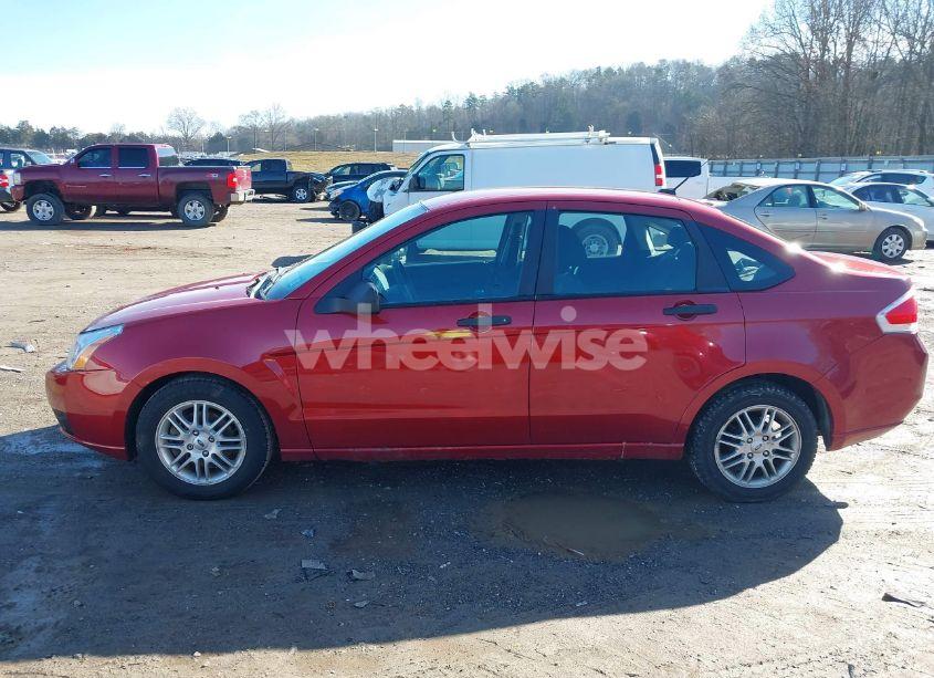 Photo 14 of 2009 Ford Focus SE (VIN 1FAHP35N59W182203)
