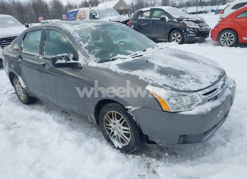 2009 Ford Focus SE (VIN 1FAHP35N59W213157) main photo