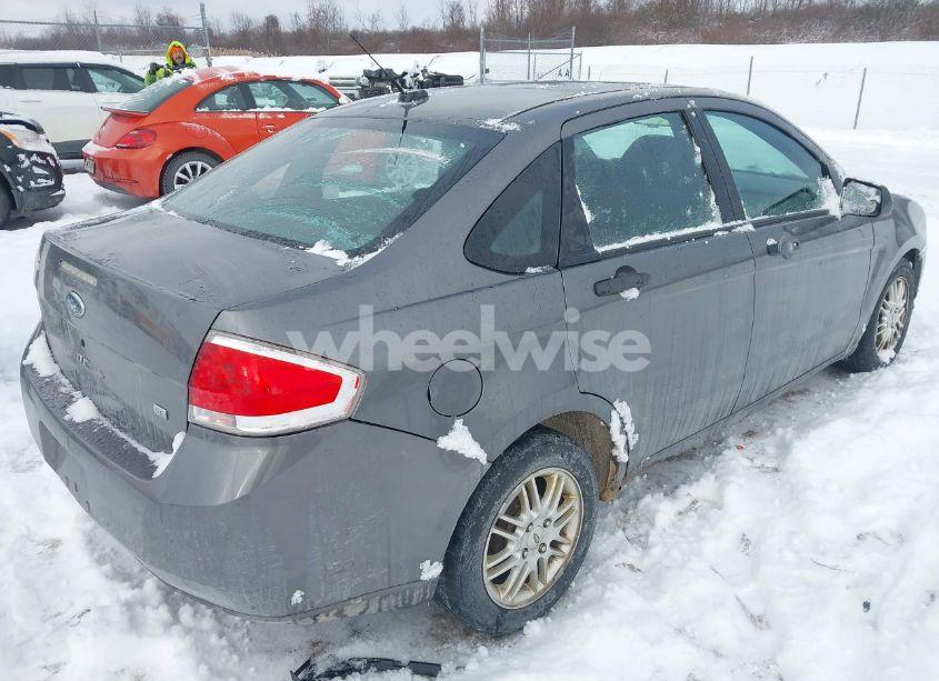 Photo 4 of 2009 Ford Focus SE (VIN 1FAHP35N59W213157)