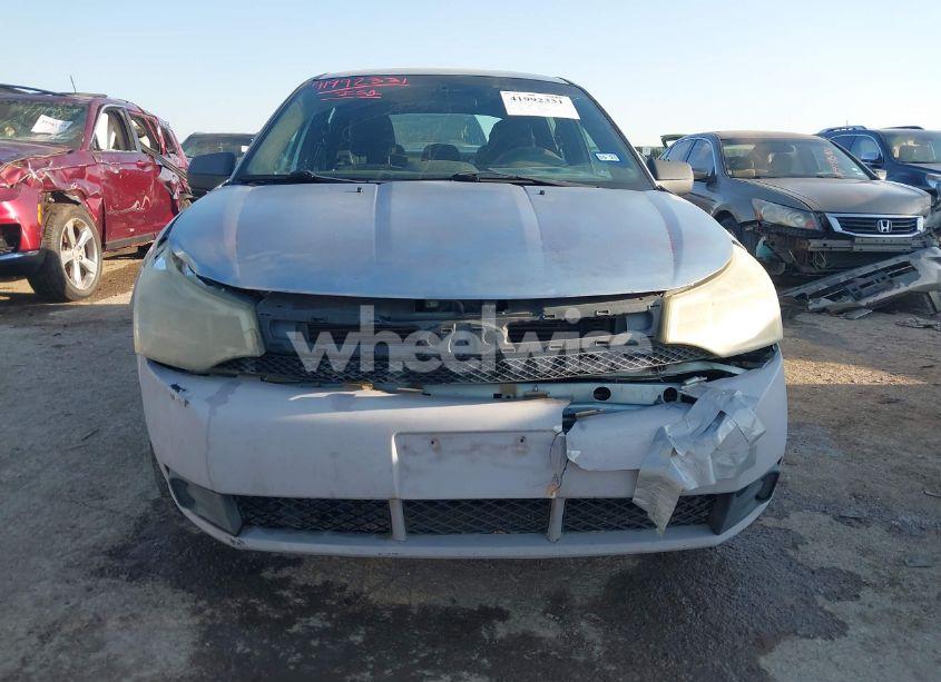 Photo 12 of 2009 Ford Focus SE (VIN 1FAHP35N59W220805)