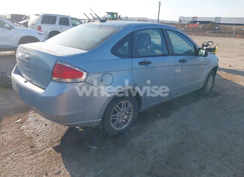 Photo 4 of 2009 Ford Focus SE (VIN 1FAHP35N59W220805)