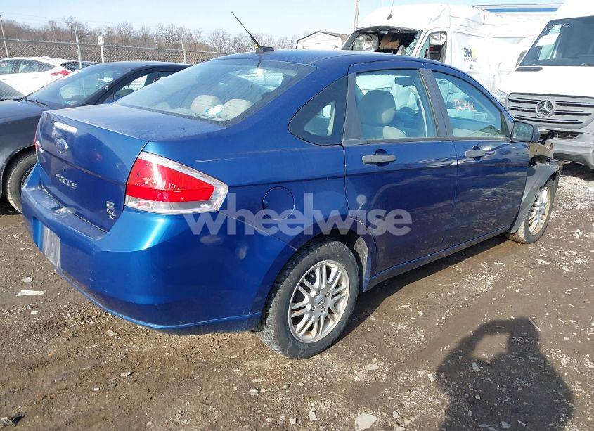 Photo 4 of 2009 Ford Focus SE (VIN 1FAHP35N59W257403)