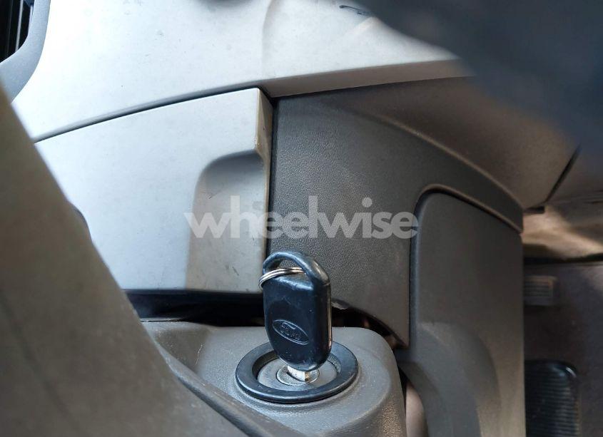 Photo 11 of 2008 Ford Focus SE/SES (VIN 1FAHP35N68W110392)