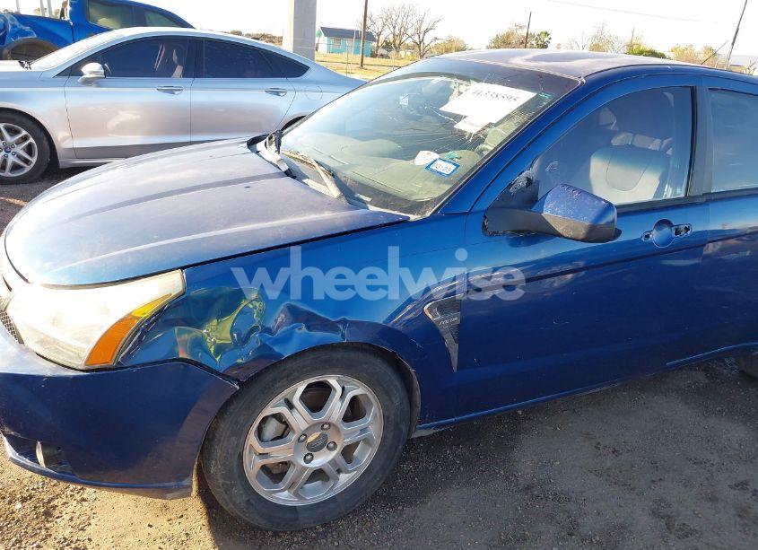 Photo 6 of 2008 Ford Focus SE/SES (VIN 1FAHP35N68W190504)