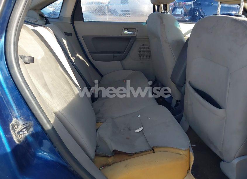 Photo 8 of 2008 Ford Focus SE/SES (VIN 1FAHP35N68W190504)