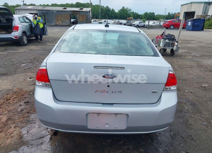 Photo 16 of 2008 Ford Focus SE/SES (VIN 1FAHP35N68W211657)